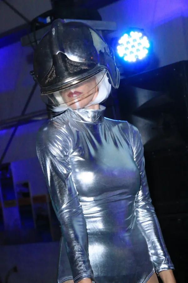 img0718bd80.jpg
