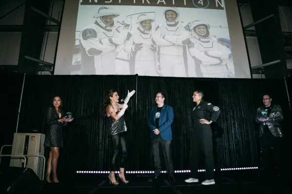sylayurisnight220409-roaming664.jpg