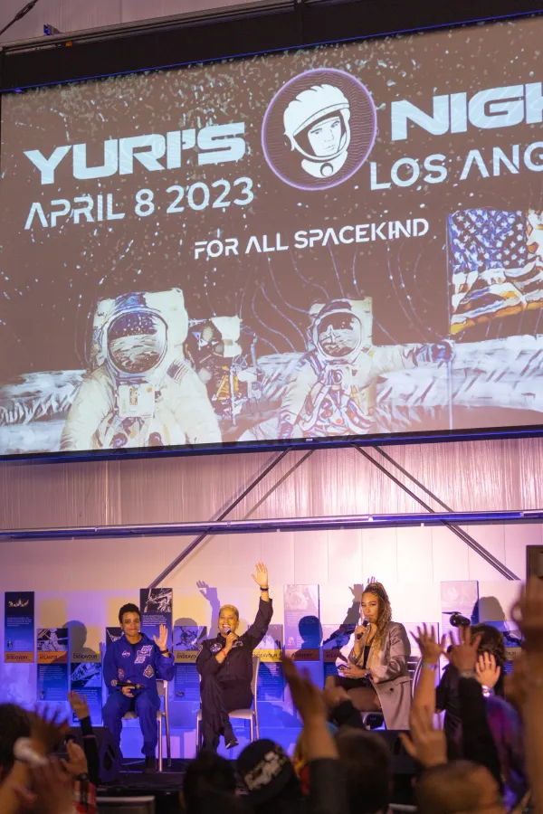hector-sandoval-sandoval-media---yuris-night-4.8.2023-photo-sandoval-15.jpg