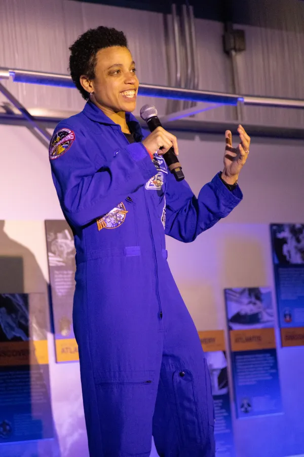 a3a9650.jpg
