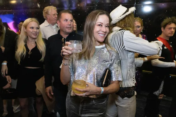 yuris-night-25th-anniversary-april-11-2026-sandoval-media-130-sandoval-media---momentous-images.jpg